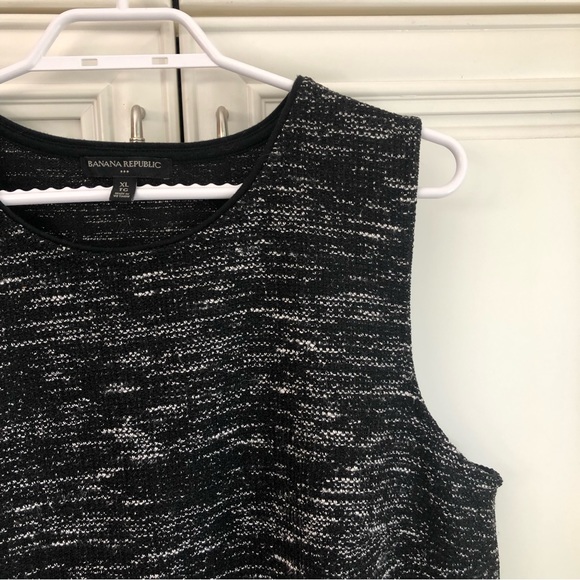 EUC Banana Republic women’s tank - Picture 3 of 10